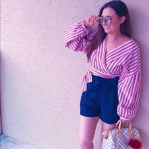 BOOHOO Red and White Striped Crop Top - Picture 1 of 6